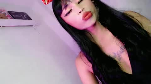 twinkbabycas online show from 11, 4, 2026