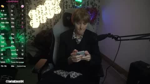 Snapshot of twinkben04 chatting on 25, 9, 2025 Ben online show from 25, 9, 2025