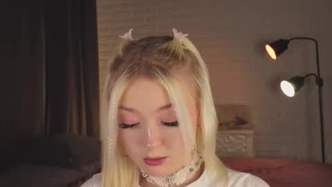 twinklefluff online show from 19, 10, 2025