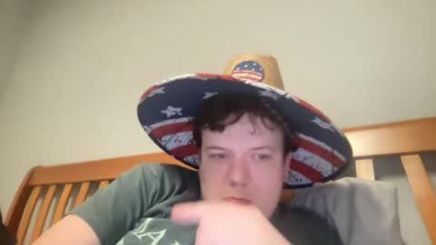 Snapshot of twinkmikexxx12 chatting on 6, 7, 2026 mike online show from 6, 7, 2026