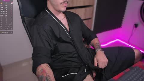 Snapshot of twinkpartyuncut chatting on 14, 12, 2024 MASTER GERRY online show from 14, 12, 2024