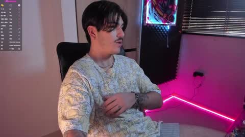 Snapshot of twinkpartyuncut chatting on 1, 1, 2025 MASTER GERRY online show from 1, 1, 2025