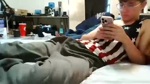 shytwink online show from 13, 10, 2025