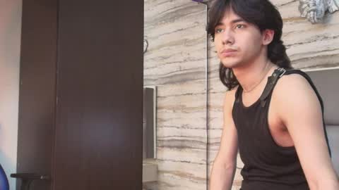 Snapshot of twinslovers_ chatting on 12, 5, 2026 twinslovers_ online show from 12, 5, 2026