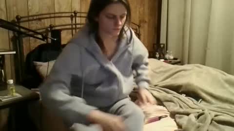 twizzler_twizzle online show from 12, 1, 2026