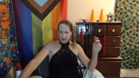 Snapshot of twocumkerry chatting on 23, 10, 2025 twocumkerry online show from 23, 10, 2025