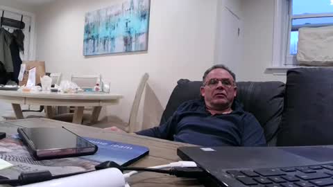 Twopeopleinlove online show from 23, 2, 2025