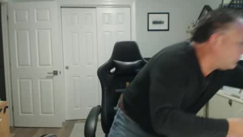 Twopeopleinlove online show from 14, 10, 2025