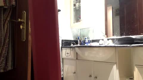 Snapshot of txatehard chatting on 1, 2, 2025 txatehard online show from 1, 2, 2025