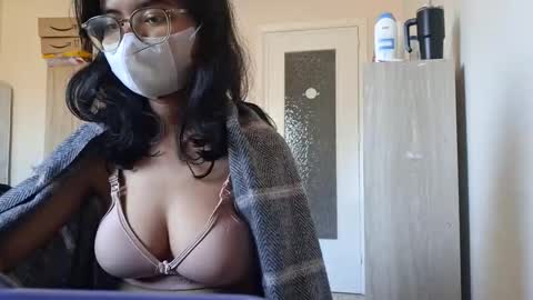 tyaca7748 online show from 5, 4, 2026