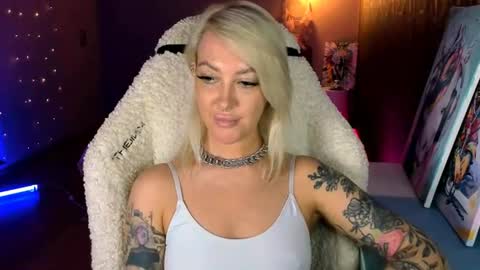 Miley online show from 27, 7, 2026