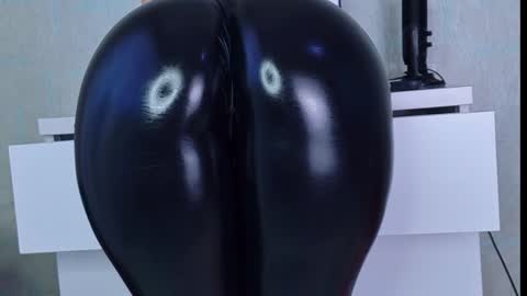 tykita online show from 20, 3, 2026