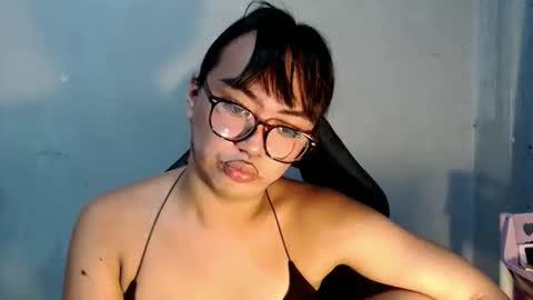 Snapshot of tyla_23 chatting on 4, 3, 2026 Tyla online show from 4, 3, 2026