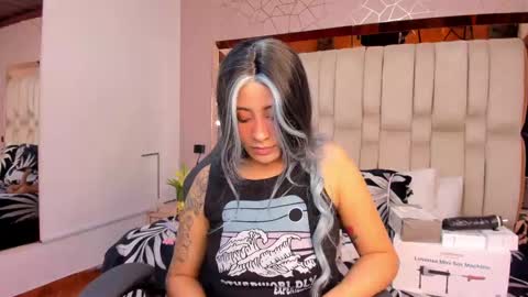  TYLA  online show from 21, 2, 2025