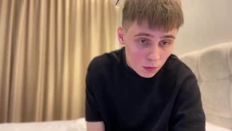 Snapshot of tyler_garrner chatting on 15, 9, 2025 tyler_garrner online show from 15, 9, 2025