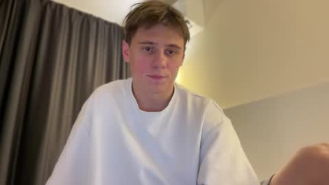 Snapshot of tyler_garrner chatting on 16, 10, 2025 tyler_garrner online show from 16, 10, 2025