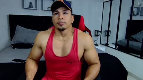 tyler_hank1 online show from 12, 1, 2025