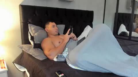 tyler_hank1 online show from 13, 1, 2026