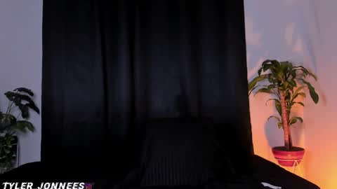 Tyler online show from 17, 3, 2026