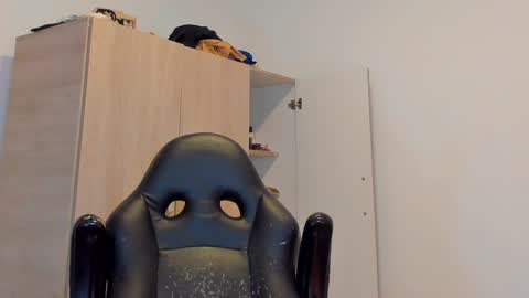     online show from 22, 12, 2024