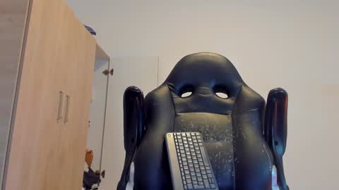     online show from 16, 1, 2025