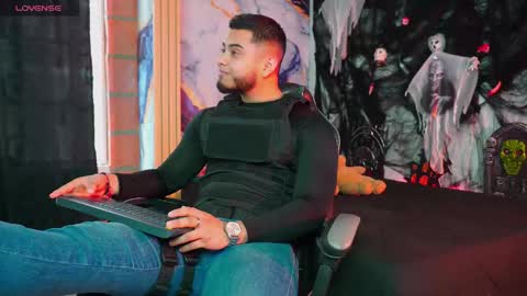 Tyler online show from 31, 10, 2025