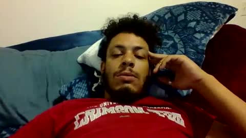 Snapshot of tylerburns318 chatting on 4, 5, 2026 tylerburns318 online show from 4, 5, 2026
