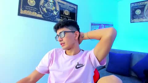   online show from 18, 1, 2025