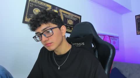   online show from 12, 3, 2025