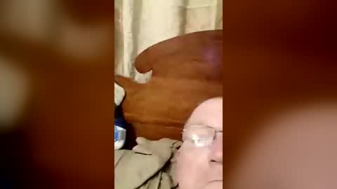Snapshot of tyluroop chatting on 21, 7, 2026 tyluroop online show from 21, 7, 2026