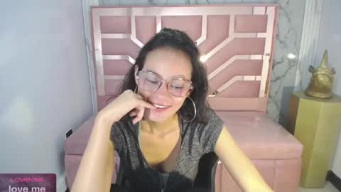 TYNA  online show from 4, 2, 2025