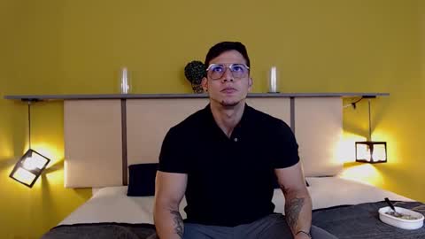 tyronyx online show from 12, 10, 2025