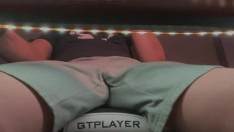 Snapshot of tysean1 chatting on 16, 4, 2026 Slong Dong online show from 16, 4, 2026