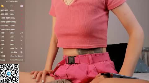 Christine 3 Next broadcast tomorrow at 2100 GMT 5 online show from 18, 4, 2026