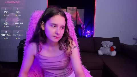 Snapshot of uco_mon chatting on 12, 9, 2025 Uco online show from 12, 9, 2025