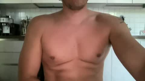 Snapshot of uddupugg chatting on 16, 6, 2026 uddupugg online show from 16, 6, 2026