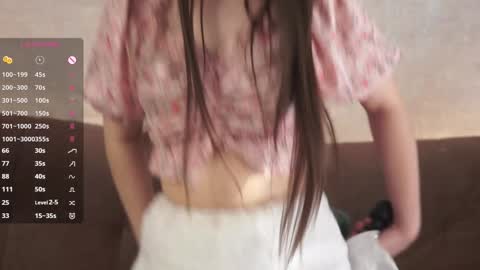 Lili online show from 5, 2, 2025