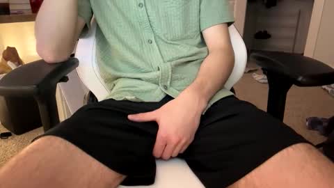 Love Lain online show from 16, 2, 2026