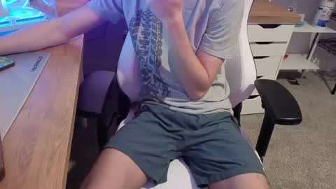 Snapshot of ufjsvskcn chatting on 9, 5, 2026 Love Lain online show from 9, 5, 2026