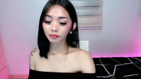 urbbgirl alliah online show from 23, 4, 2026