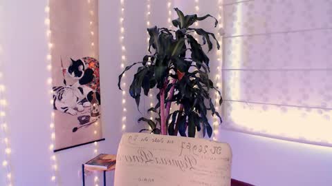 Snapshot of ulala_martina chatting on 28, 4, 2026 Martina online show from 28, 4, 2026