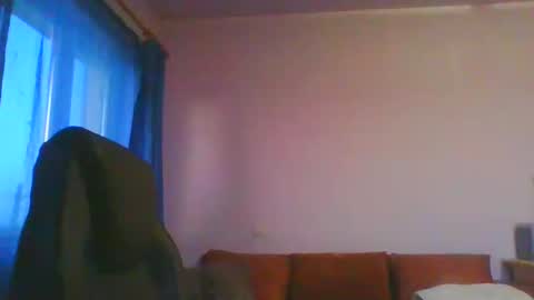 Snapshot of ulmeni4 chatting on 4, 3, 2025 ulmeni4 online show from 4, 3, 2025