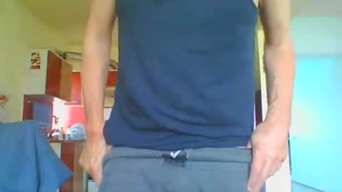 ulmeni4 online show from 25, 2, 2026