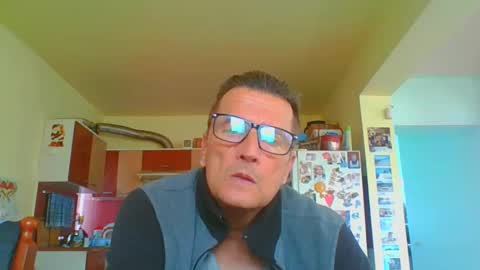 ulmeni4 online show from 22, 4, 2026