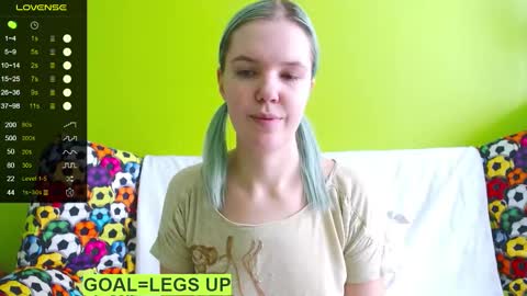 Roxy online show from 5, 2, 2025