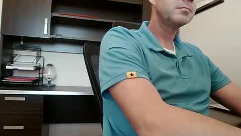 Snapshot of ultratac1 chatting on 24, 11, 2025 Ultra online show from 24, 11, 2025