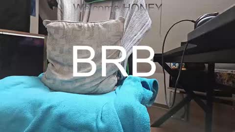 Mr.  Mrs. Smith online show from 24, 10, 2025