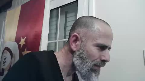 Snapshot of umutlu003 chatting on 4, 4, 2026 Umutlu003 online show from 4, 4, 2026