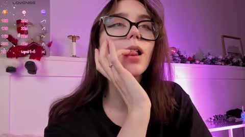 Una  online show from 19, 12, 2024