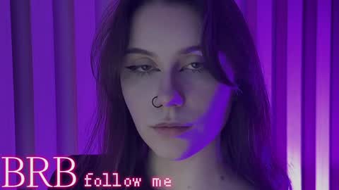 Una  online show from 23, 1, 2025